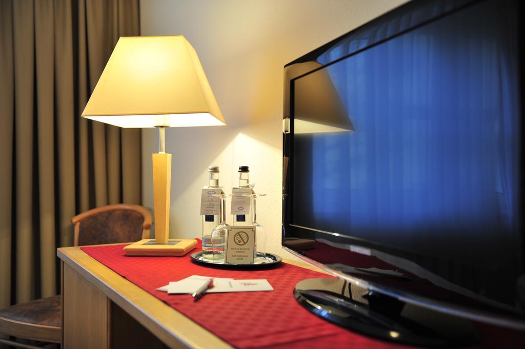 Park Hotel Sellin エクステリア 写真
